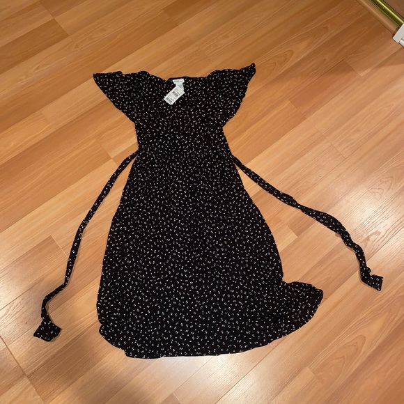 Maternity Dress - Picture 2 of 6